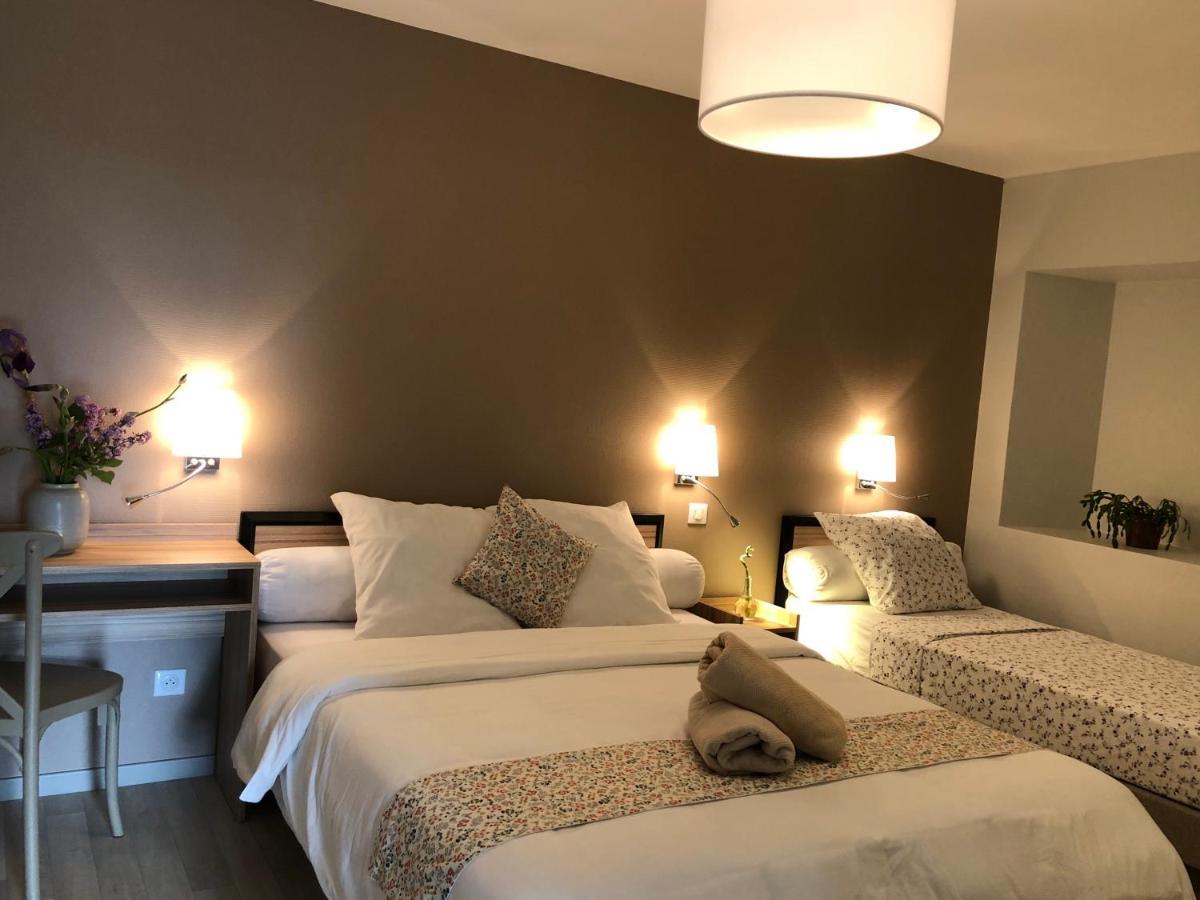 Auberge Du Cezallier Montgreleix ภายนอก รูปภาพ