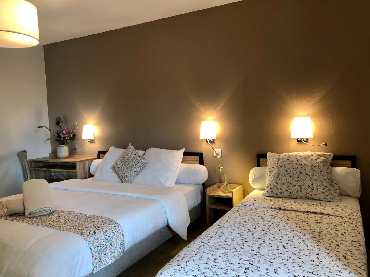 Auberge Du Cezallier Montgreleix ภายนอก รูปภาพ