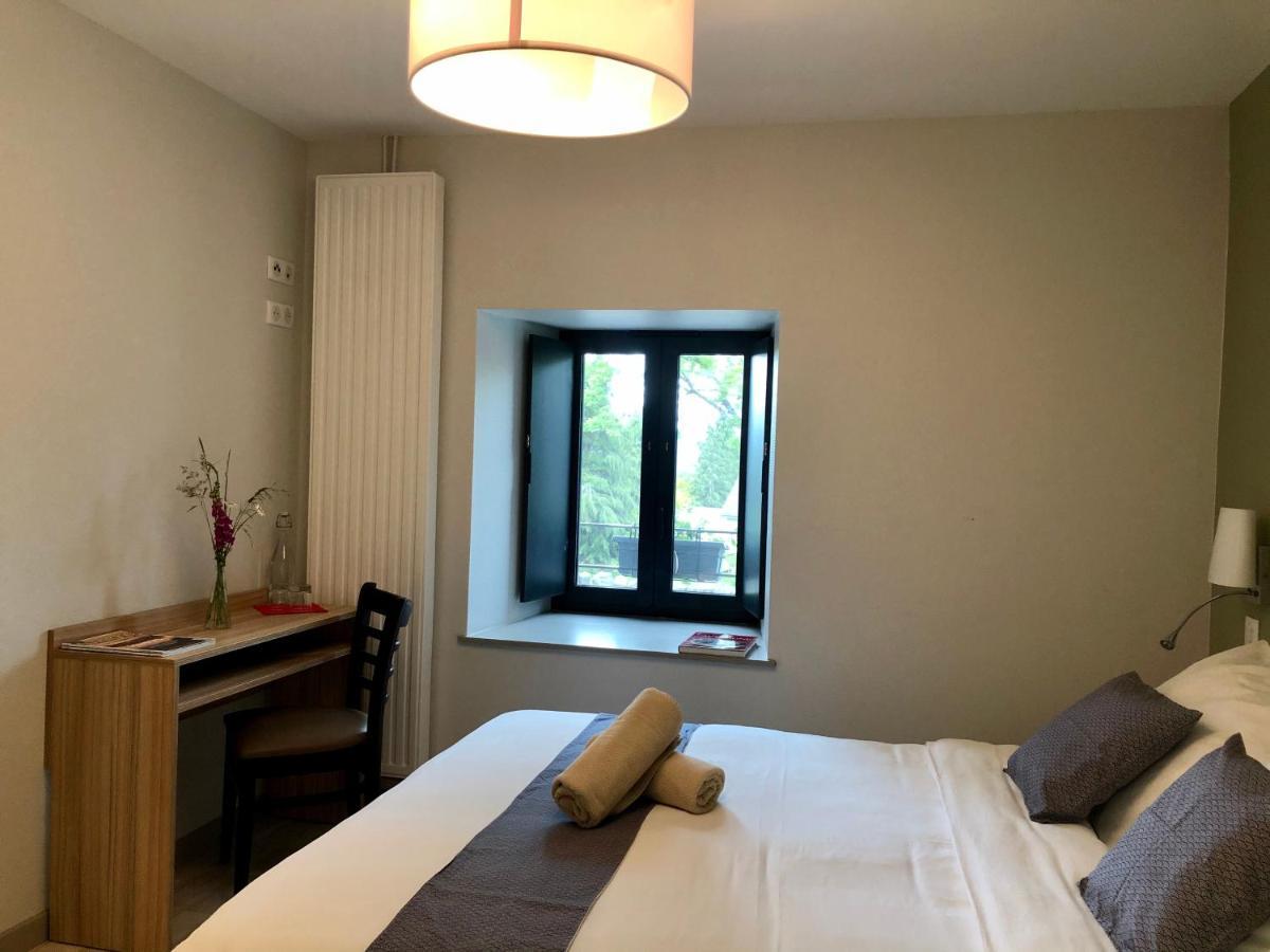 Auberge Du Cezallier Montgreleix ภายนอก รูปภาพ
