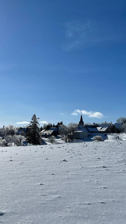 Auberge Du Cezallier Montgreleix ภายนอก รูปภาพ