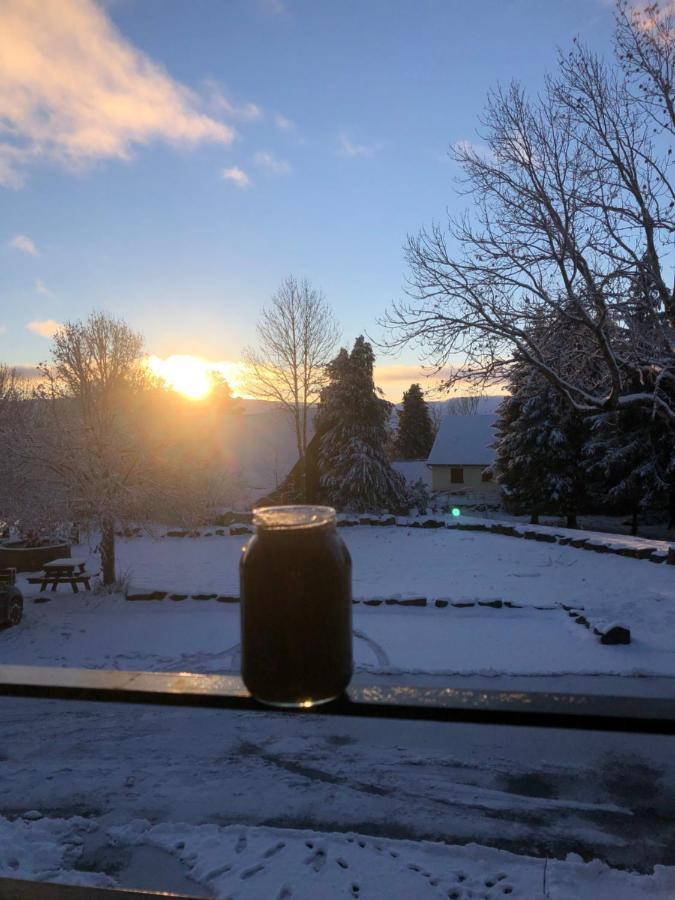 Auberge Du Cezallier Montgreleix ภายนอก รูปภาพ
